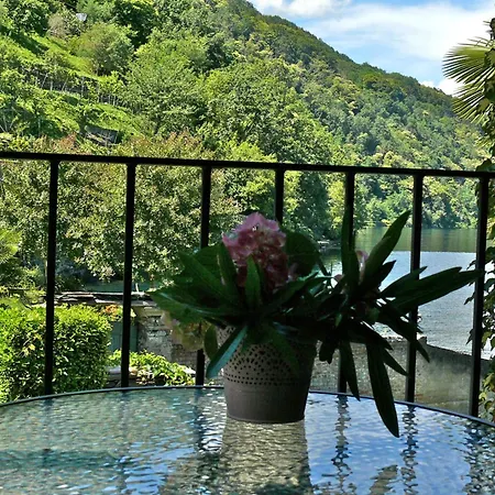 Semesterbostad Casa Ronco Al Pella